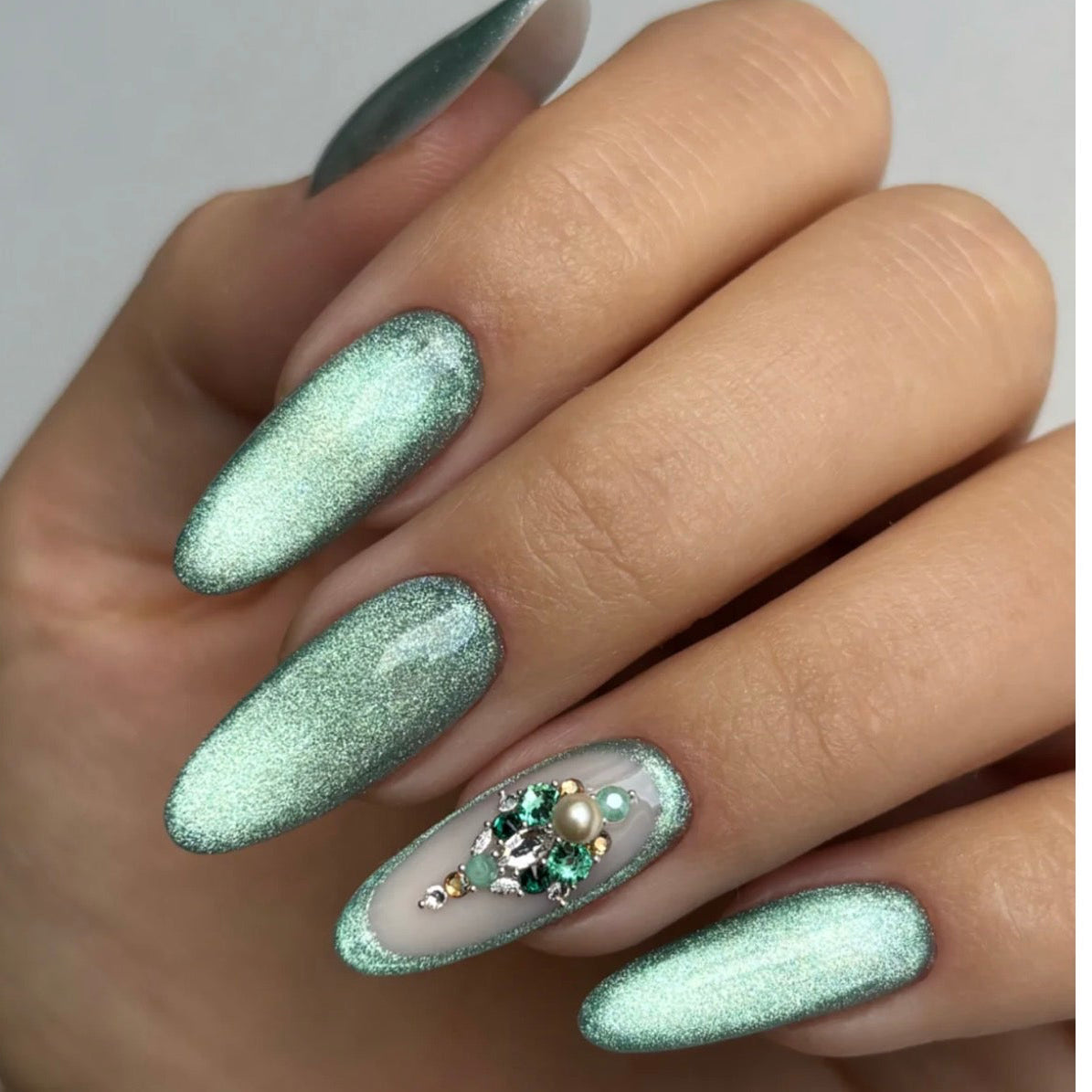 Grinch glow